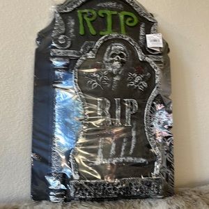 Halloween 3 piece tombstone